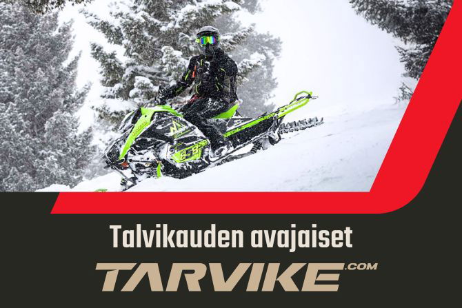 arctic cat moottorikelkka, jona kyydissä moottorikelkan ajaja. kuvassa lukee talvikauden avajaiset, jotka järjestää Tarvike.com